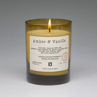 Amber & Vanilla – 11oz scented candle