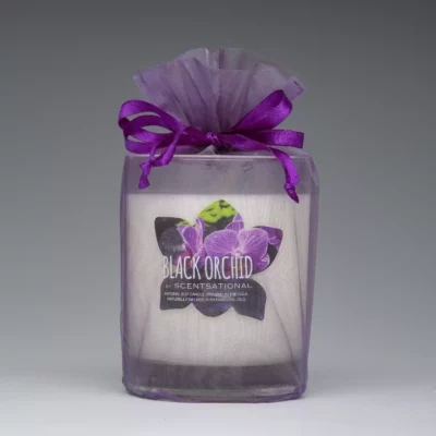 Black Orchid – 11oz scented candle with bag