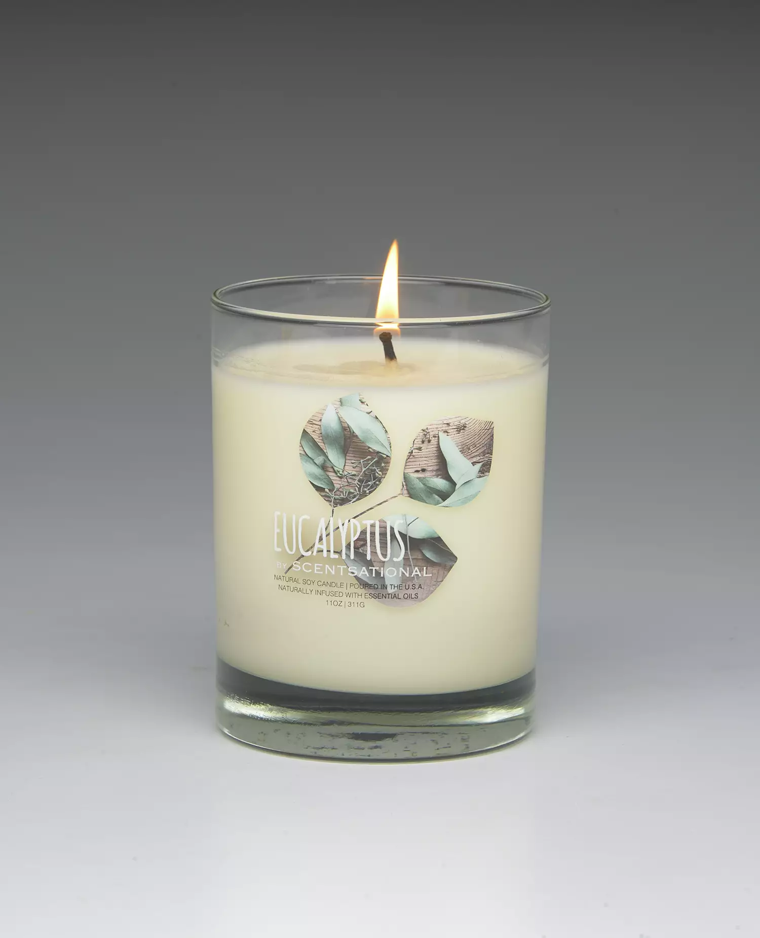Eucalyptus – 11oz scented candle burning