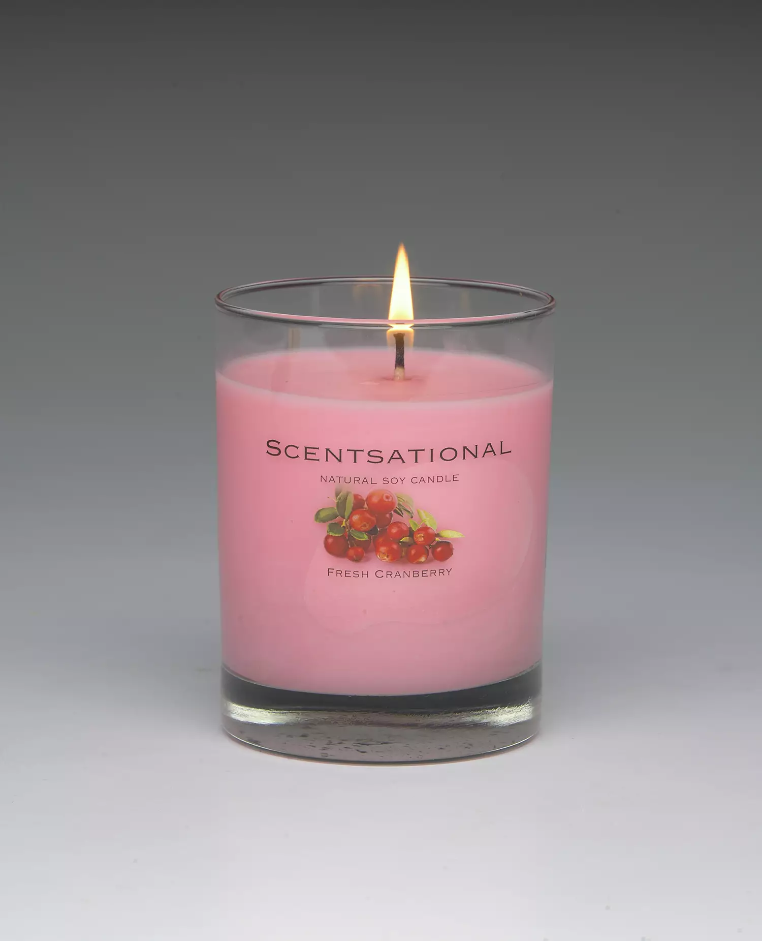 Fresh Cranberry – 11oz scented candle burning