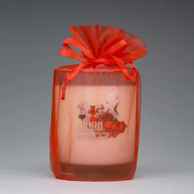 Holly Berry – 11oz scented candle with bag