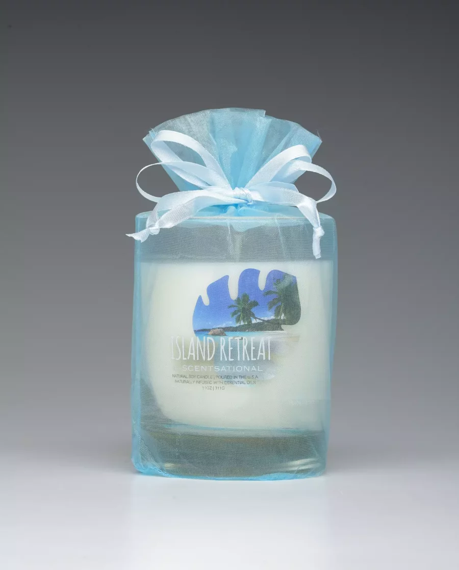 Island Retreat – 11oz scented candle with bag