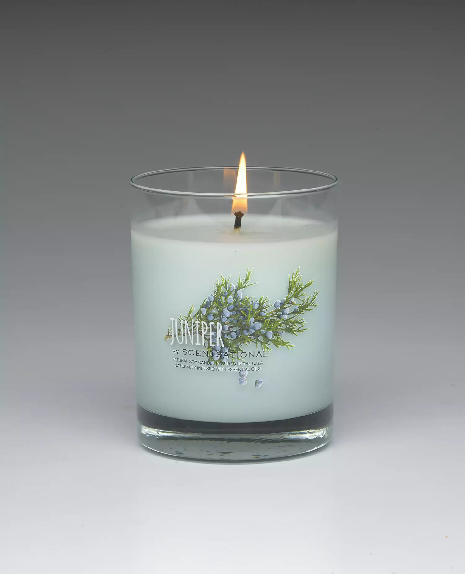 Juniper – 11oz scented candle burning