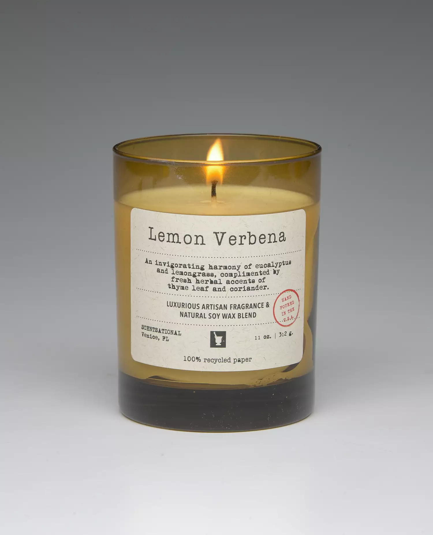 Lemon Verbena – 11oz scented candle burning