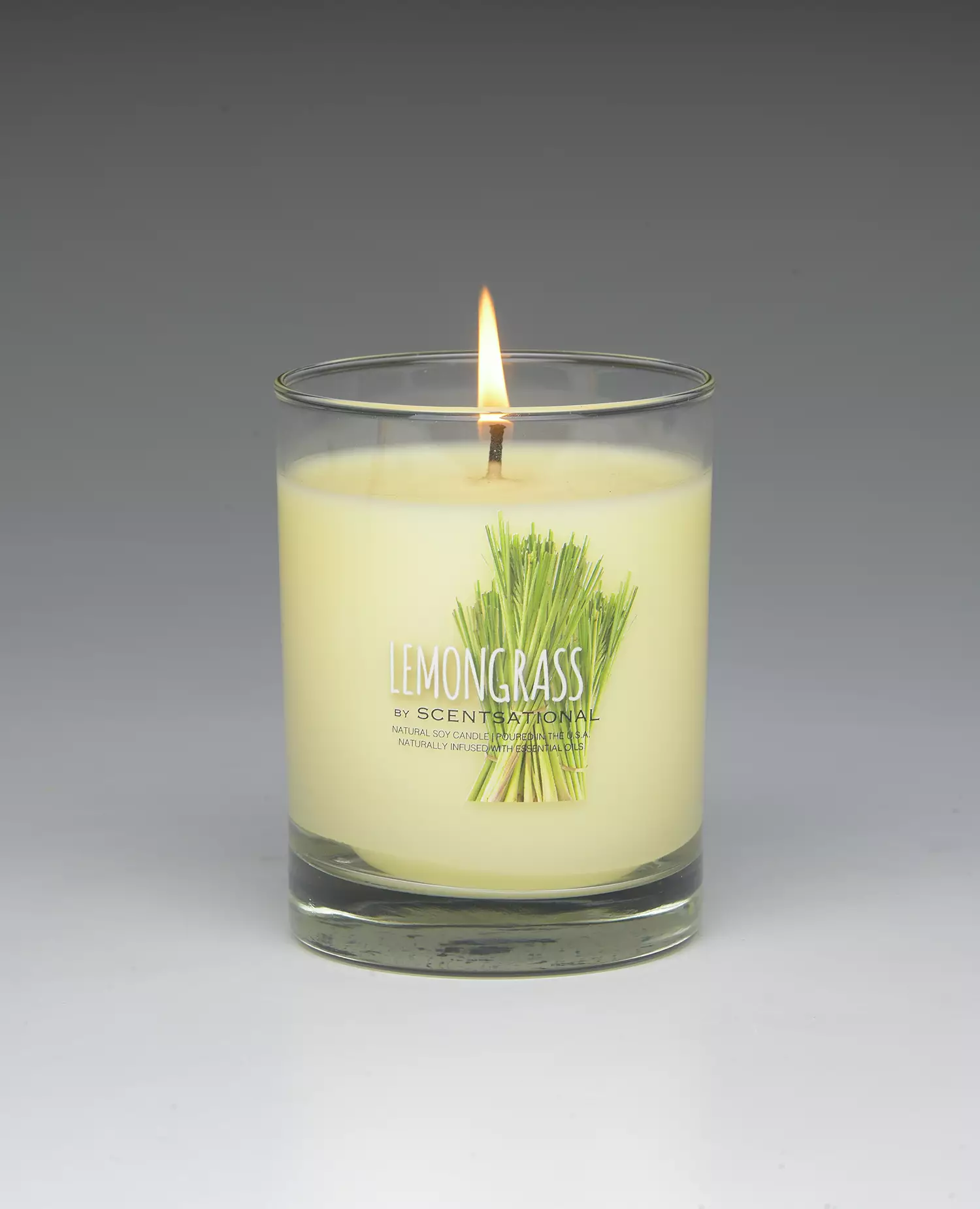 Lemongrass – 11oz scented candle burning