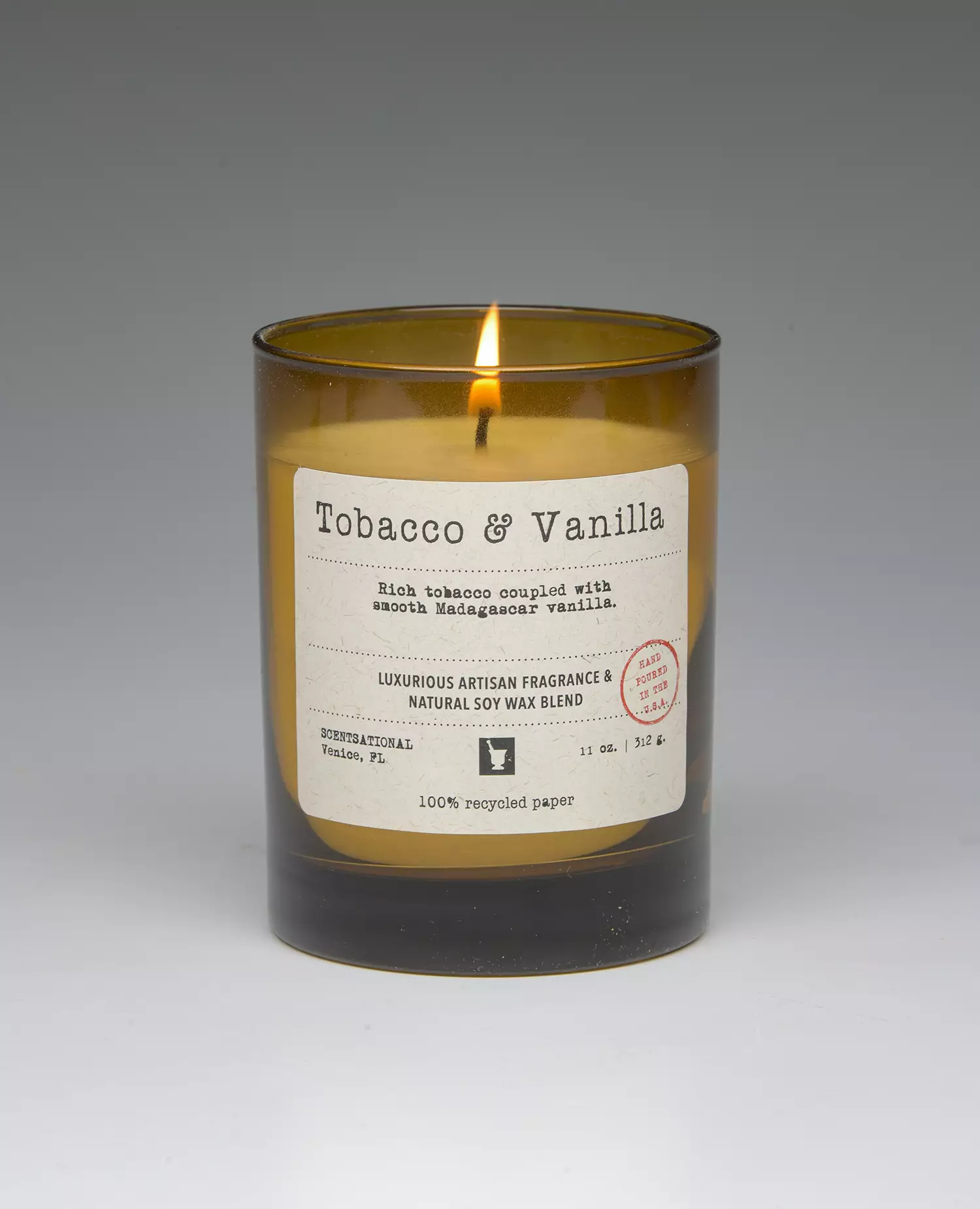 Tobacco & Vanilla – 11oz scented candle burning